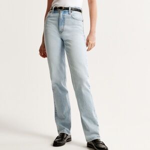 Abercrombie & Fitch Ultra High Rise 90 Straight Jeans - Light